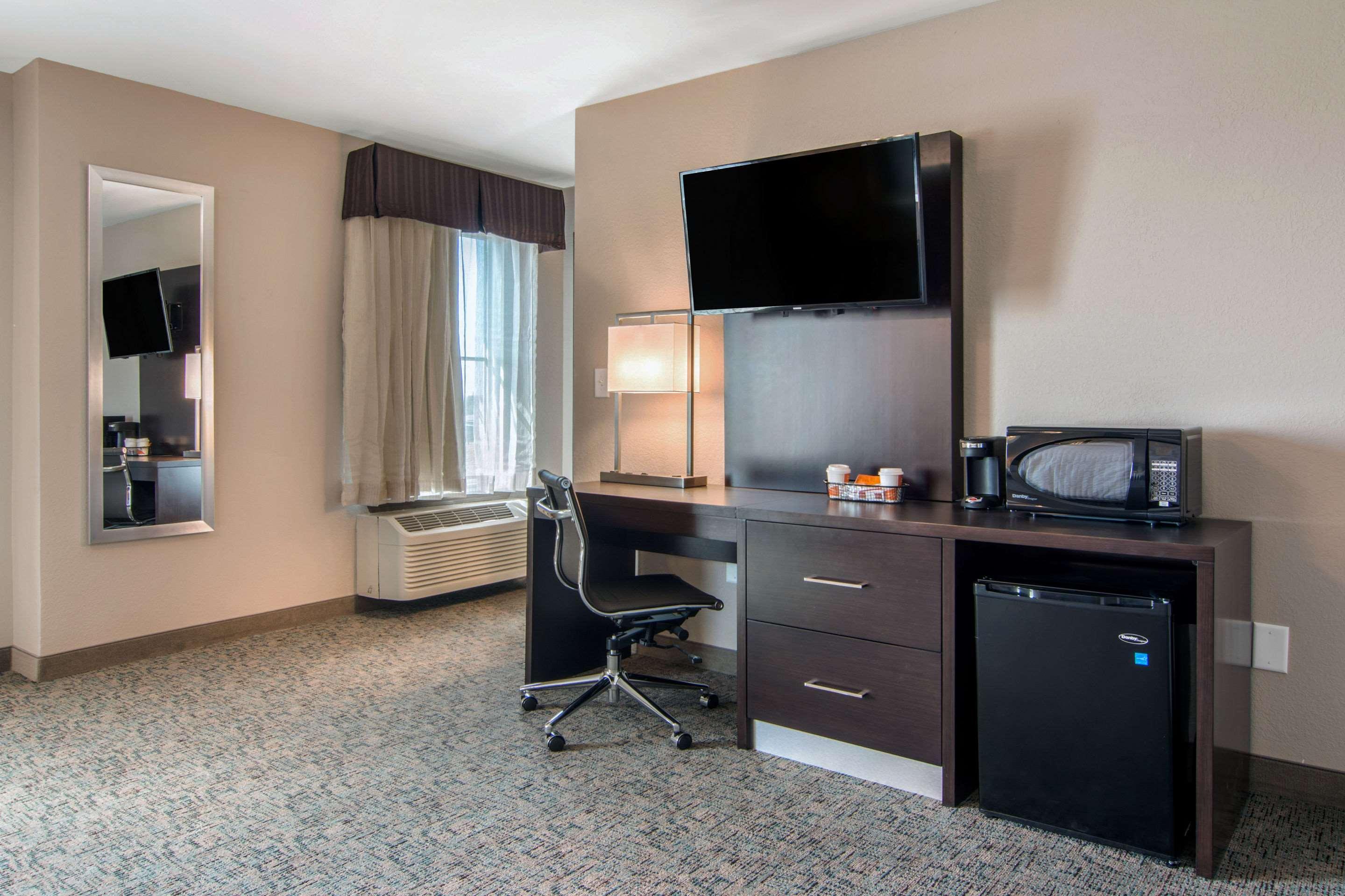 Clarion Inn & Suites Atlanta Downtown Kültér fotó
