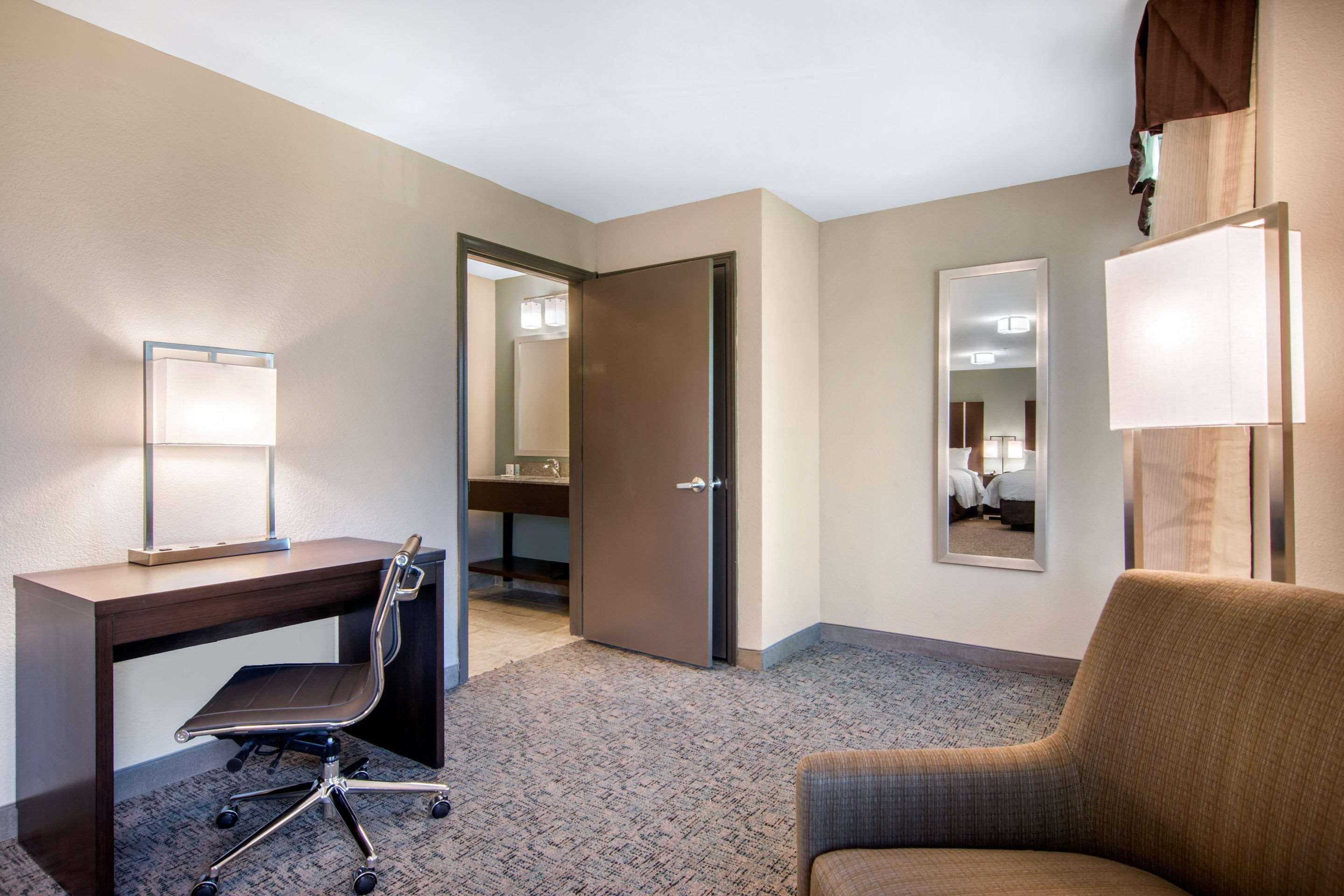 Clarion Inn & Suites Atlanta Downtown Kültér fotó