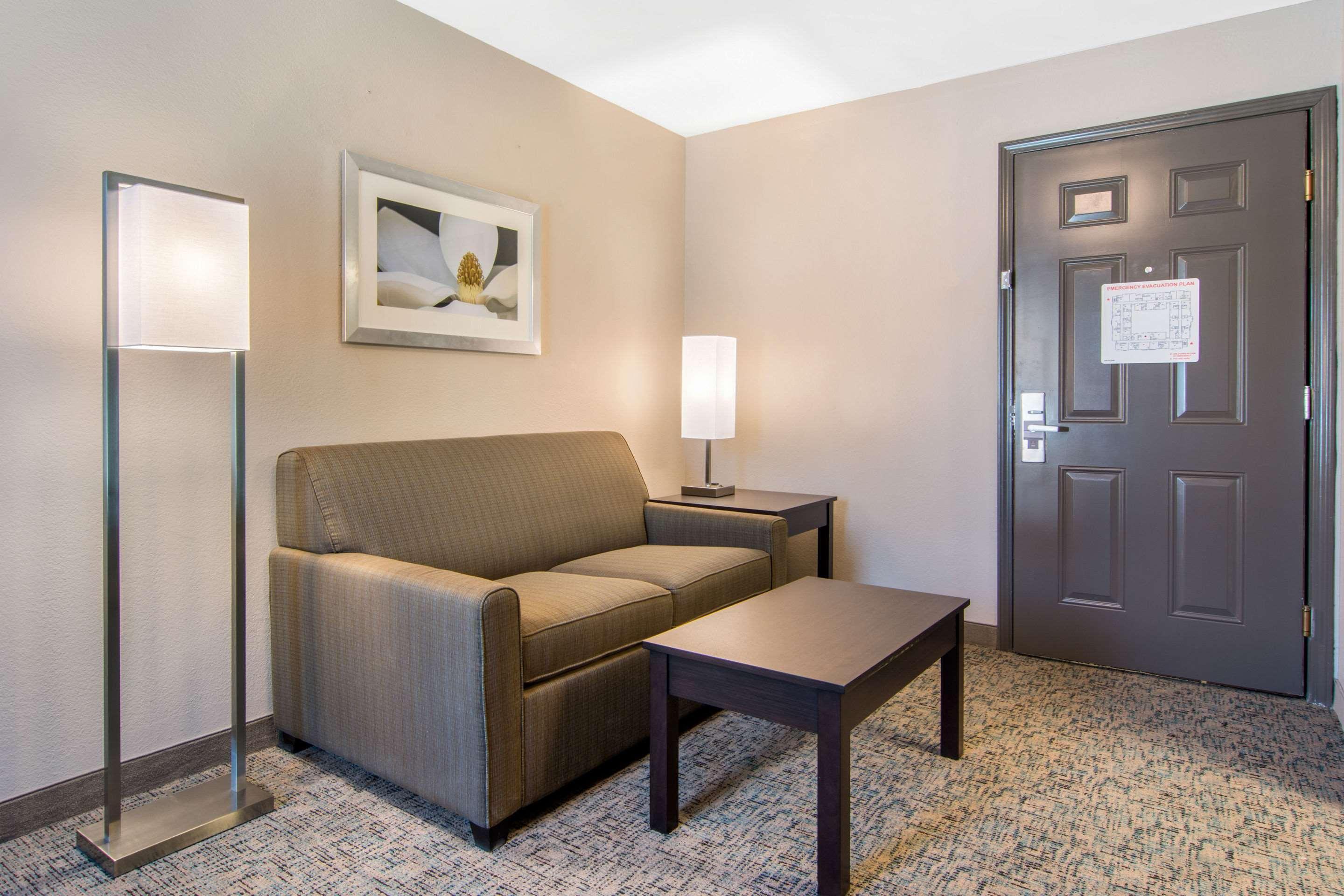 Clarion Inn & Suites Atlanta Downtown Kültér fotó